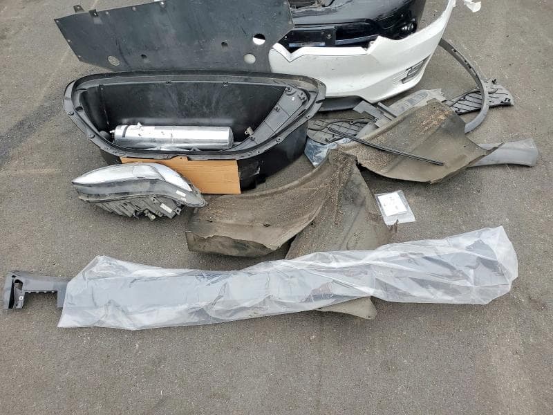 2020 TESLA MODEL X 13