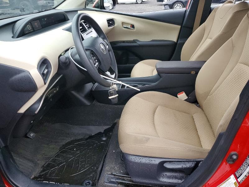 2019 TOYOTA PRIUS LE AWD-E 7
