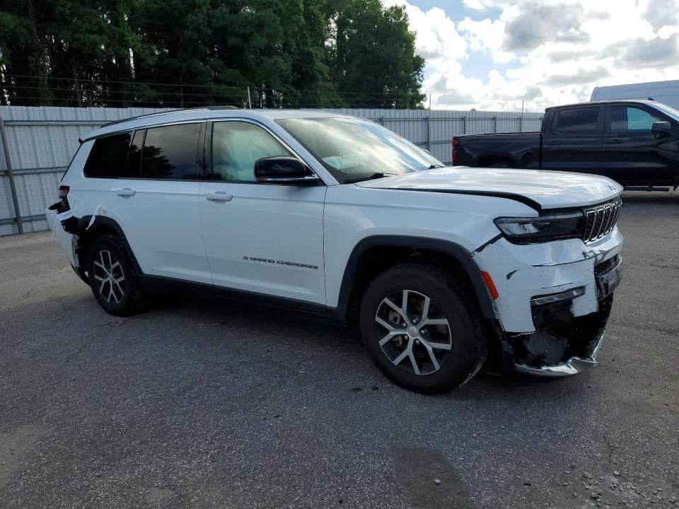 2023 JEEP GRAND CHEROKEE L LIMITED 4
