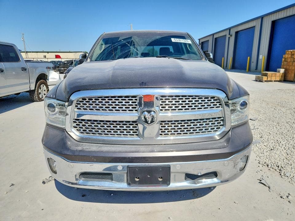 2017 RAM 1500 LARAMIE 5
