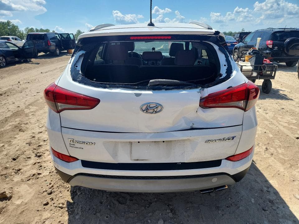 2017 HYUNDAI TUCSON SPORT 6