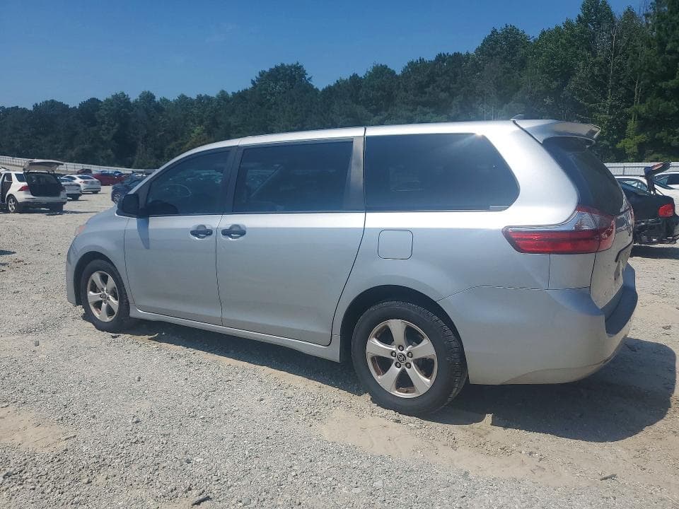 2020 TOYOTA SIENNA L 2