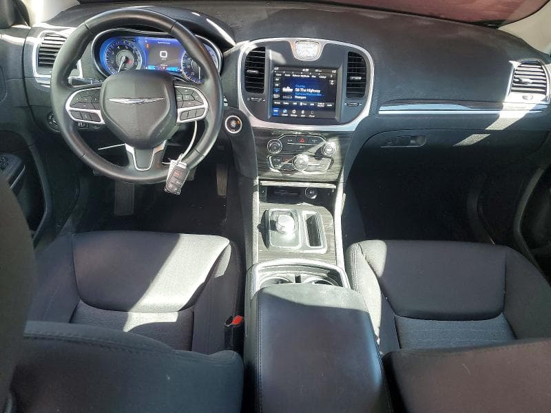 2021 CHRYSLER 300 TOURING 8