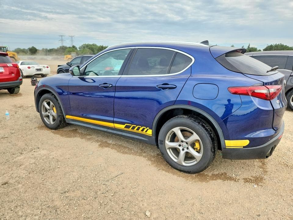 2018 ALFA ROMEO STELVIO 2