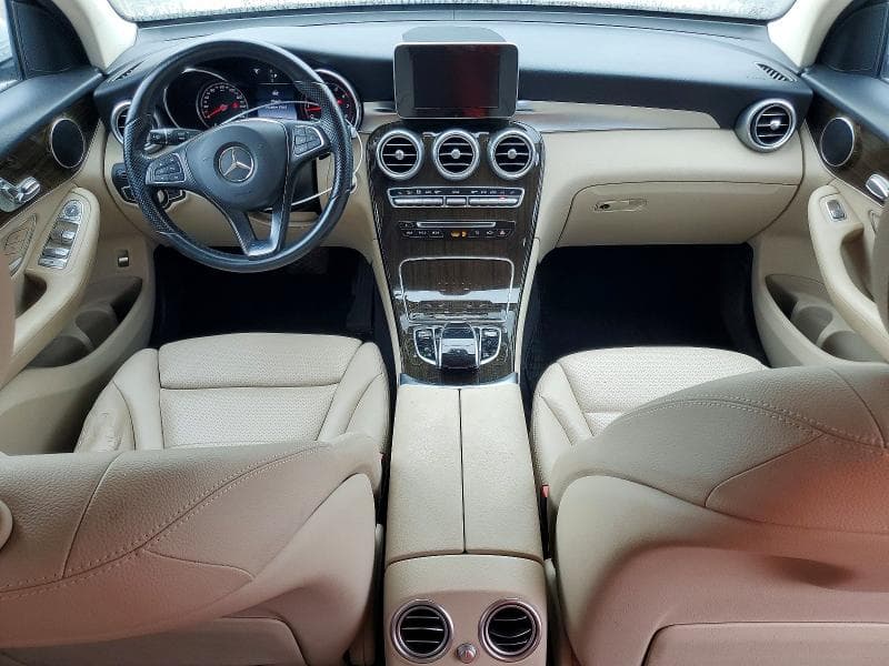 2017 MERCEDES-BENZ GLC 300 8