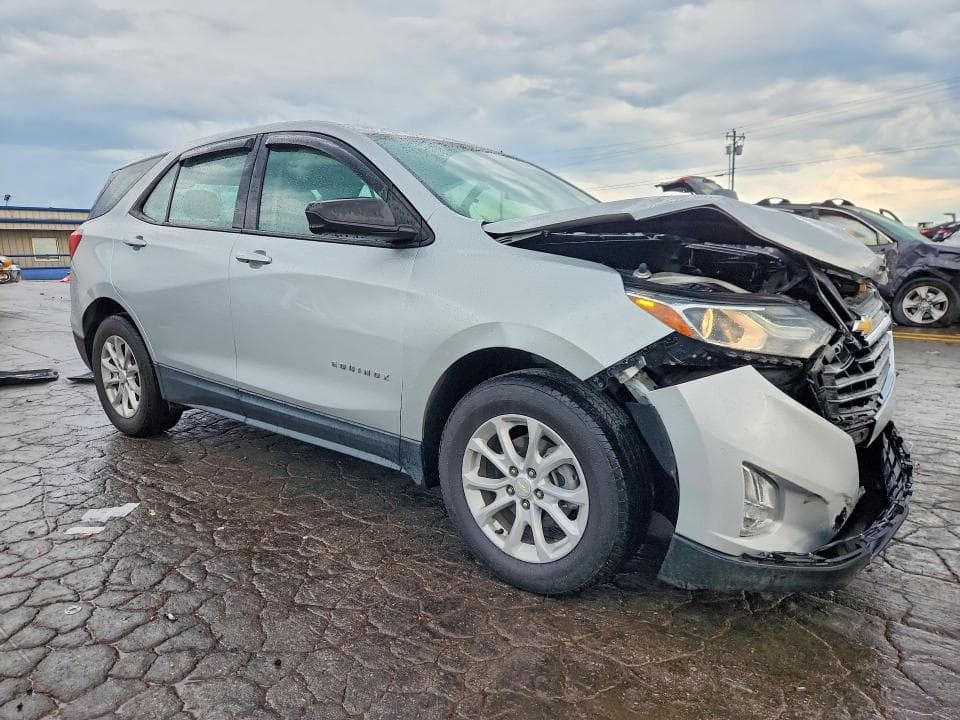 2019 CHEVROLET EQUINOX LS 4