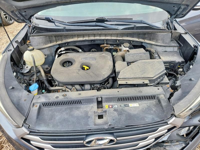 2017 HYUNDAI TUCSON SE PLUS 11