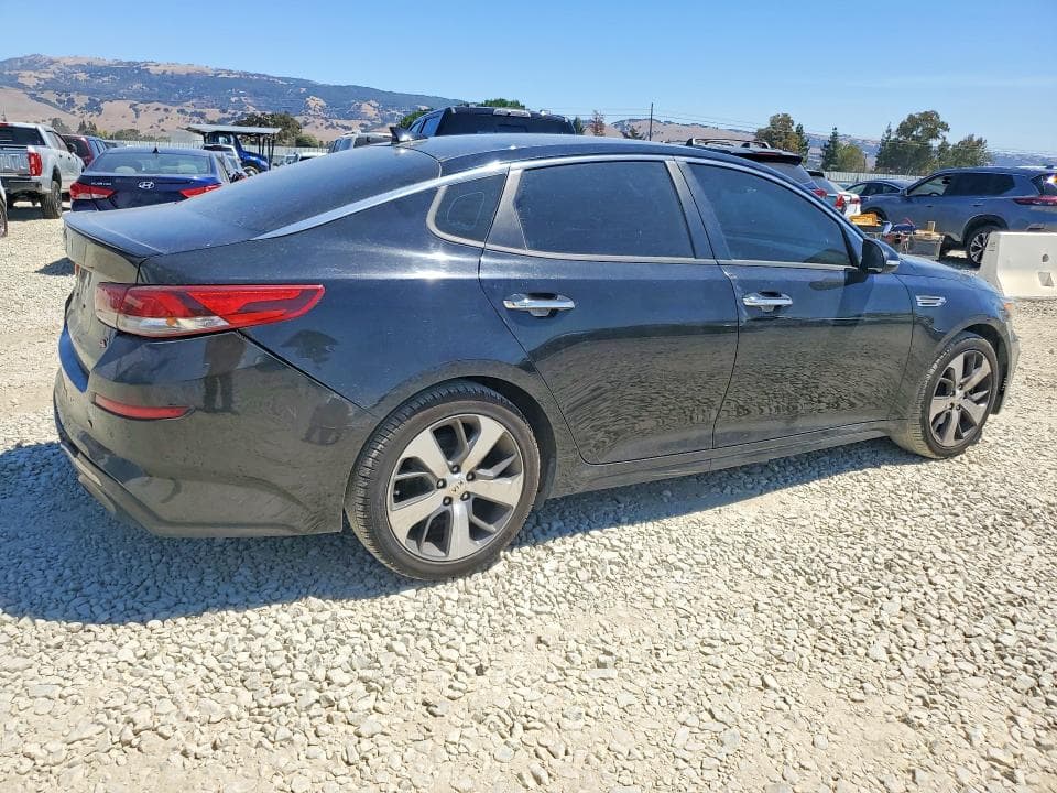 2019 KIA OPTIMA S 3