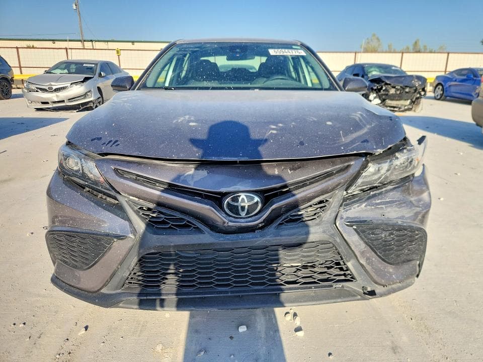 2024 TOYOTA CAMRY SE 5