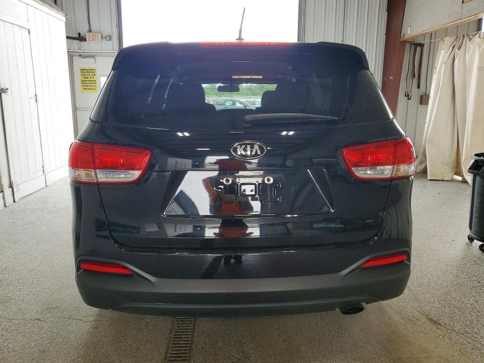2017 KIA SORENTO LX 6