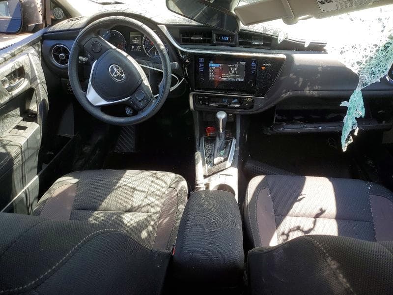 2017 TOYOTA COROLLA L 8