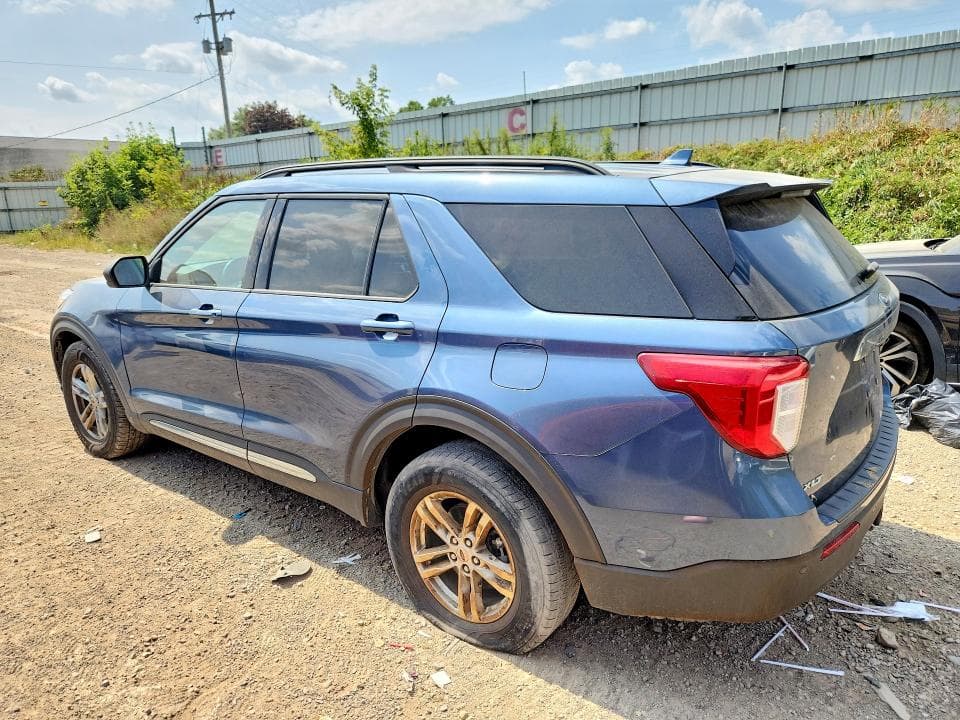 2020 FORD EXPLORER XLT 2