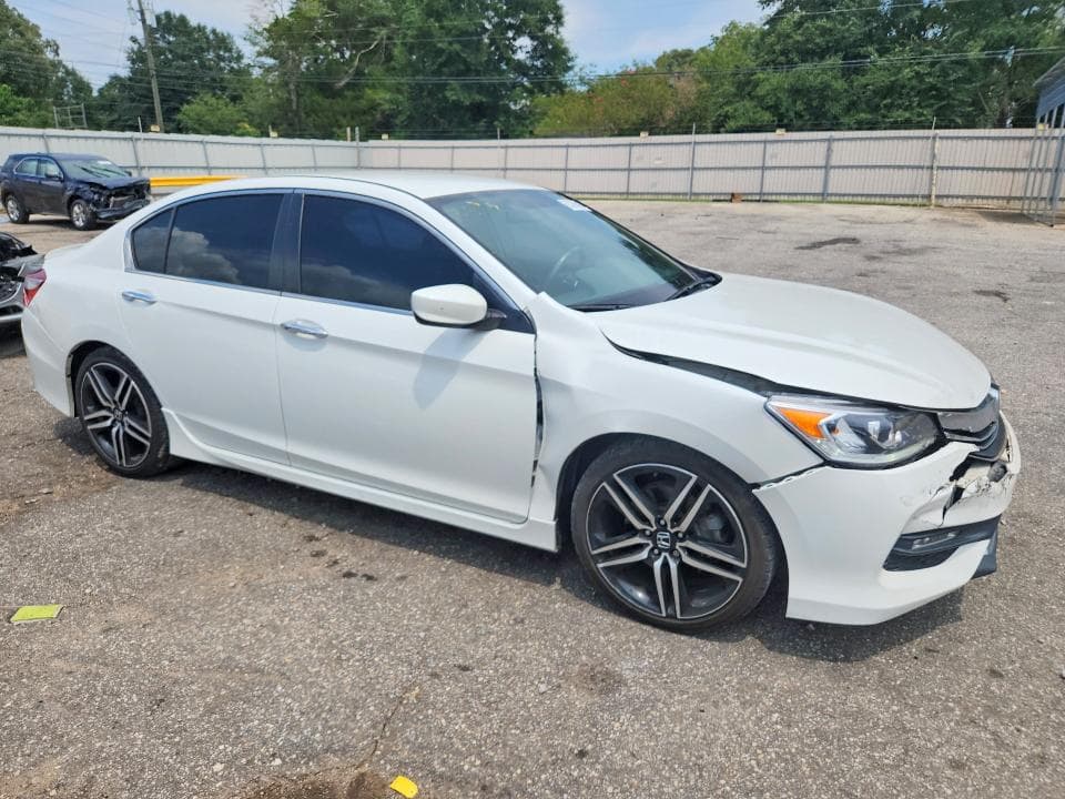 2017 HONDA ACCORD SPORT 4