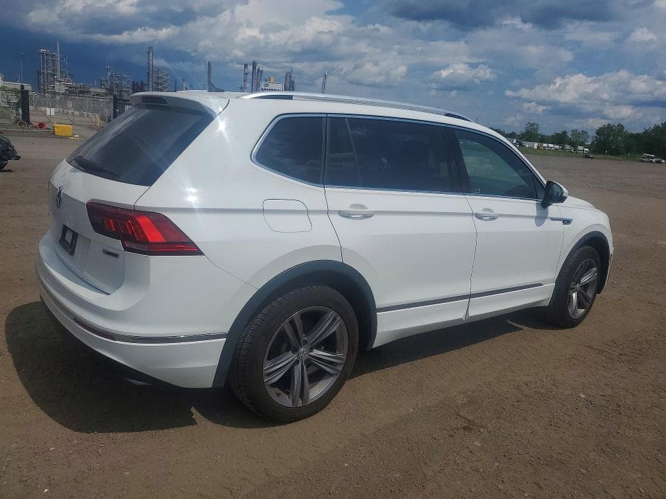 2020 VOLKSWAGEN TIGUAN SEL PREMIUM R-LINE 3