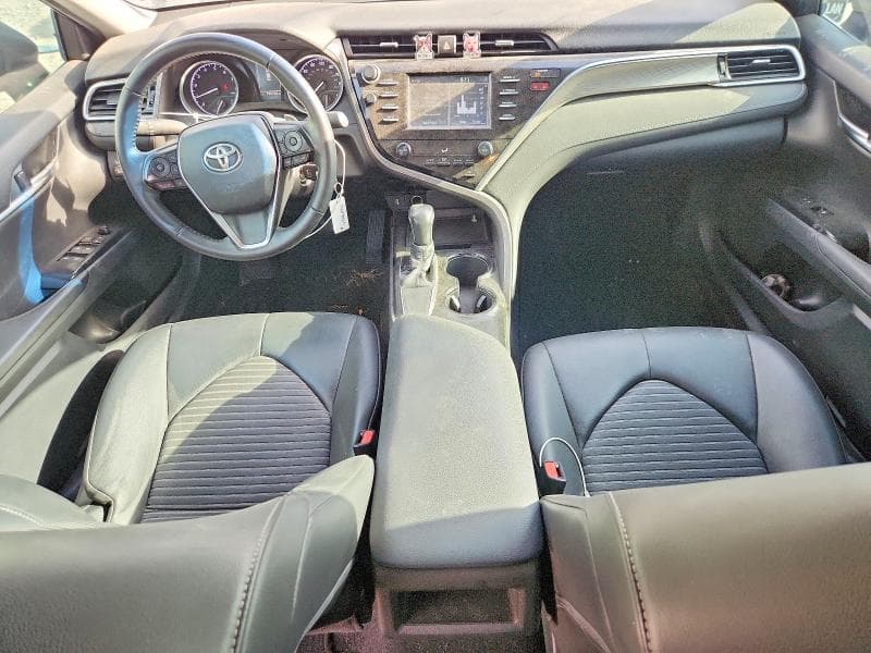 2018 TOYOTA CAMRY SE 8