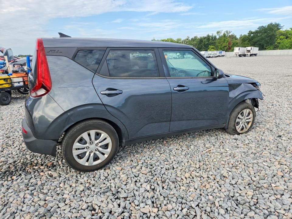 2021 KIA SOUL LX 3