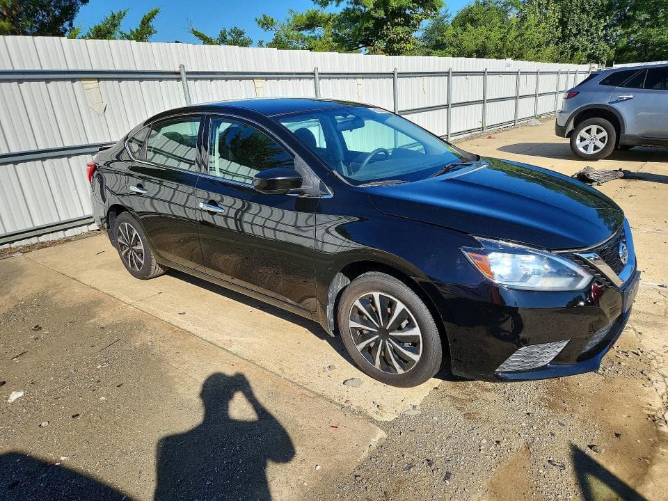 2017 NISSAN SENTRA SV 4