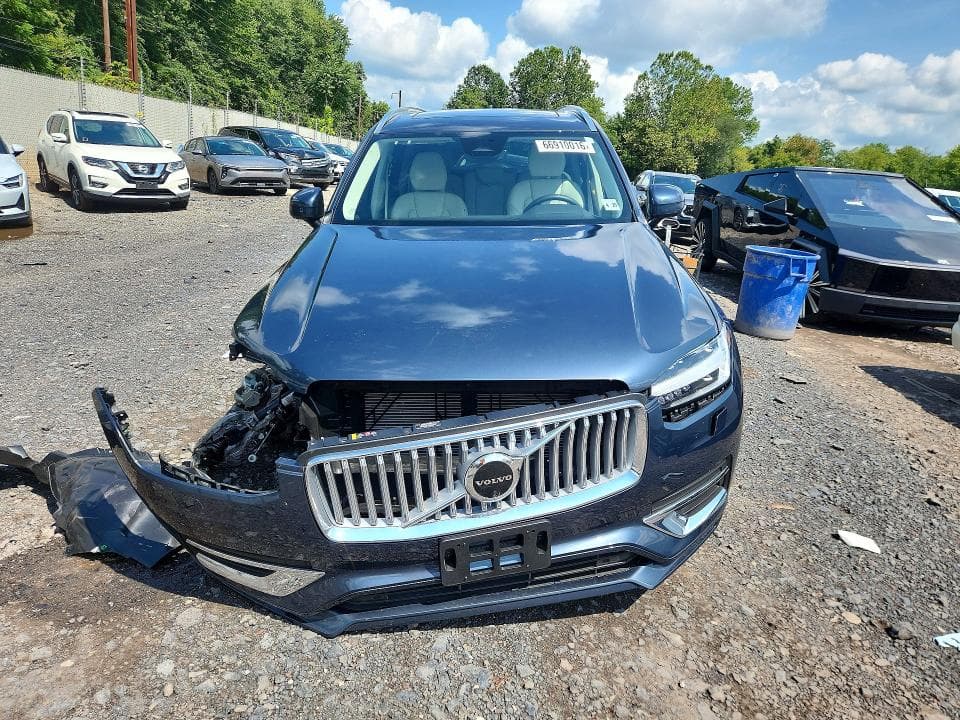 2024 VOLVO XC90 PLUS 5