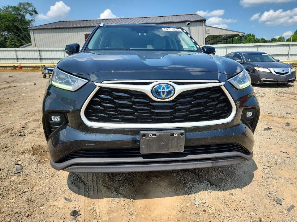 2023 TOYOTA HIGHLANDER HYBRID BRONZE EDITION 5