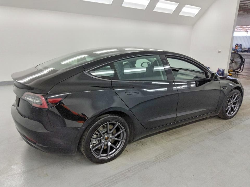 2022 TESLA MODEL 3 3