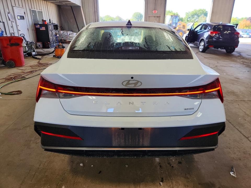 2026 HYUNDAI ELANTRA HYBRID BLUE 6