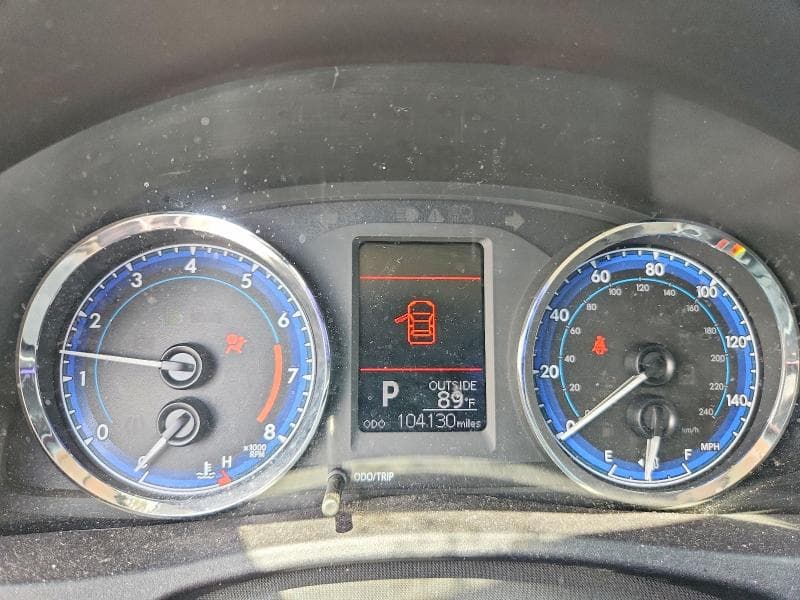2019 TOYOTA COROLLA LE 9