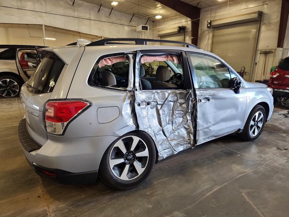 2017 SUBARU FORESTER 2.5I PREMIUM 3