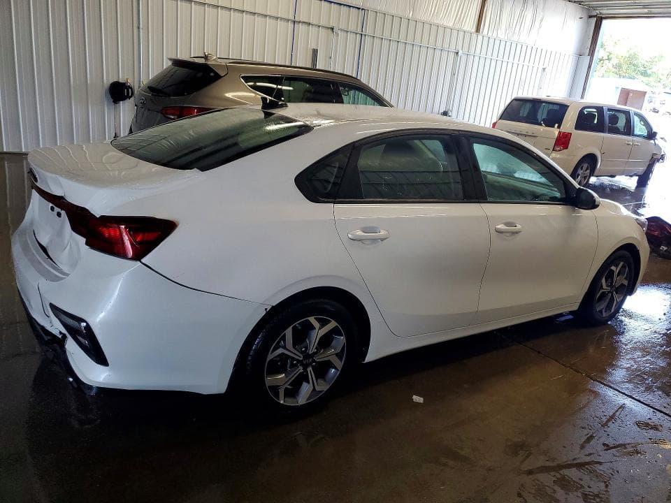 2021 KIA FORTE LXS 3