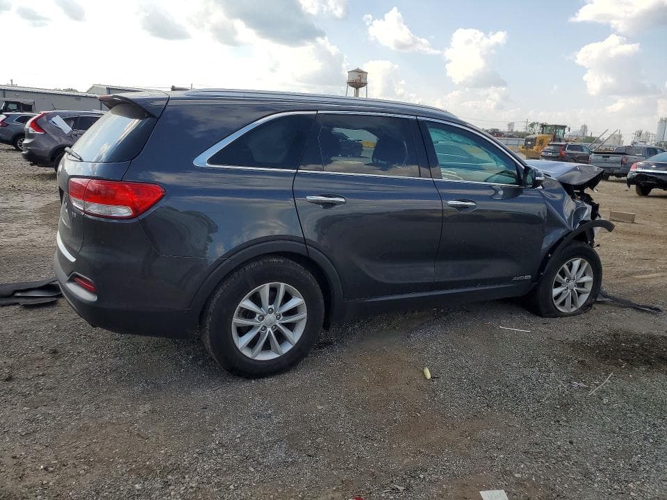 2018 KIA SORENTO LX V6 3