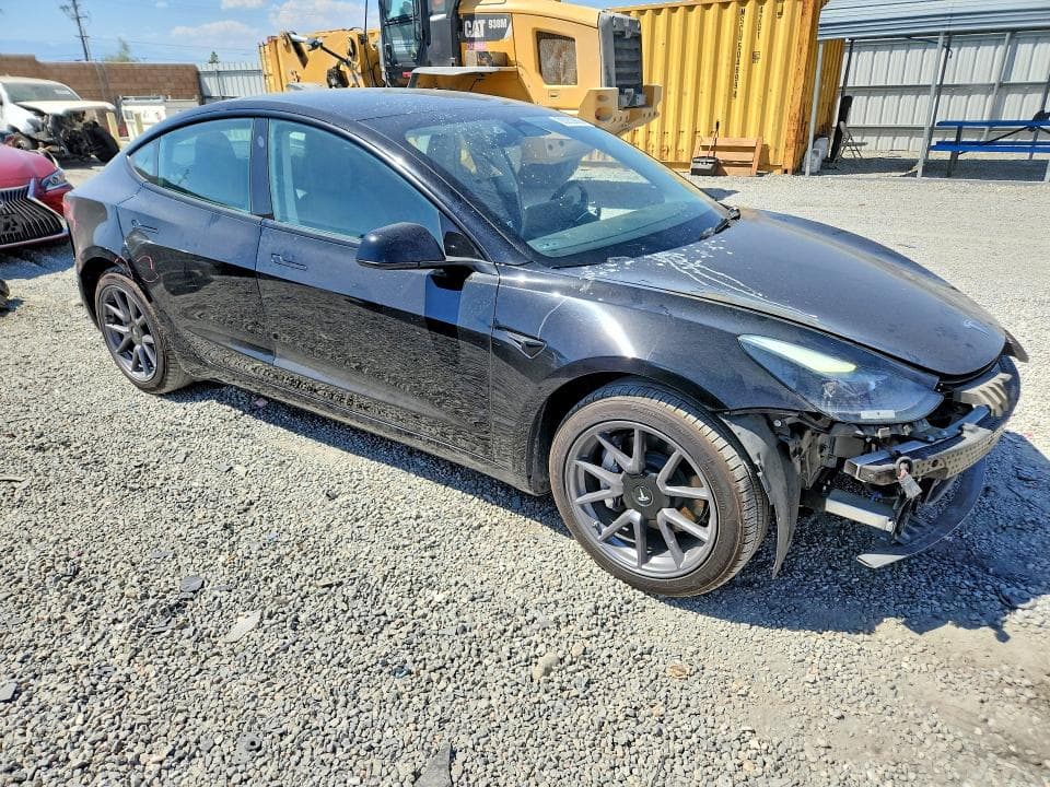 2023 TESLA MODEL 3 4