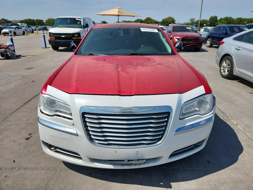 2017 CHRYSLER 300 LIMITED 5