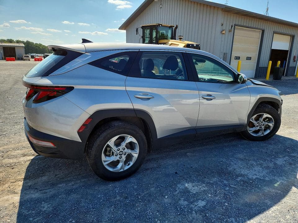 2024 HYUNDAI TUCSON SE 3