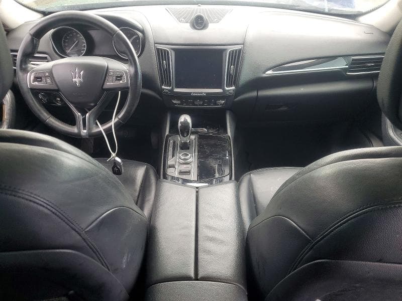 2017 MASERATI LEVANTE 8
