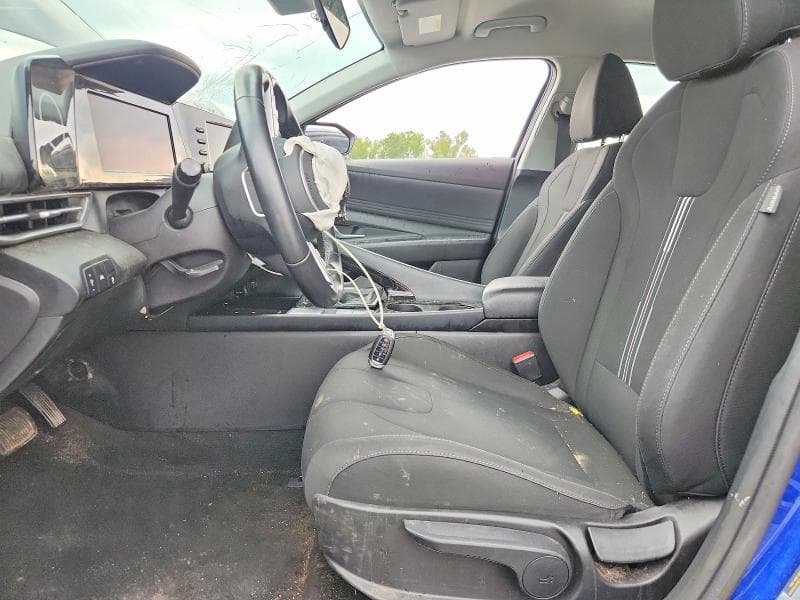 2022 HYUNDAI ELANTRA SEL 7
