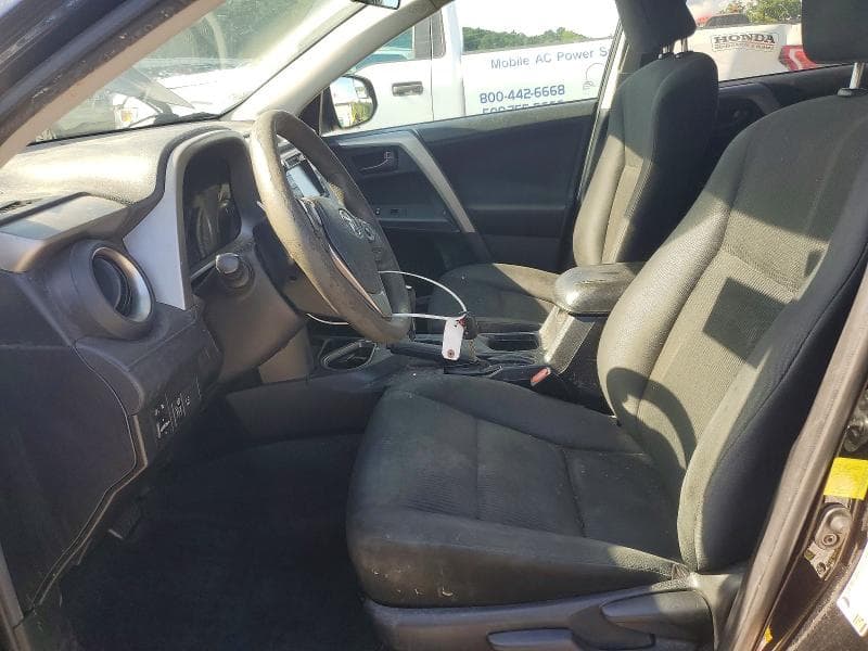 2017 TOYOTA RAV4 LE 7