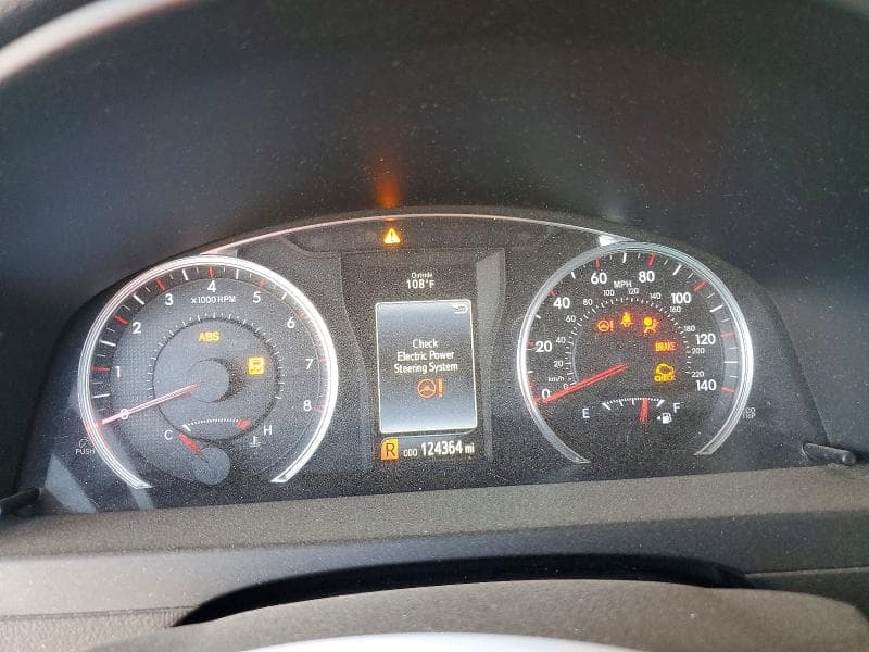 2017 TOYOTA CAMRY SE 9