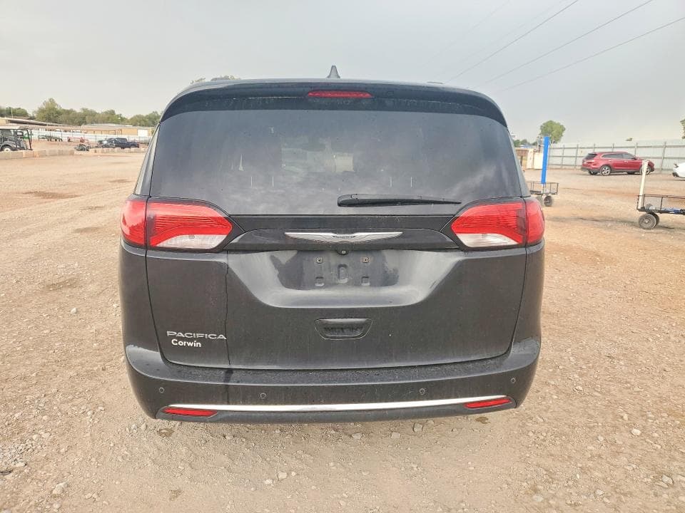 2017 CHRYSLER PACIFICA TOURING L 6