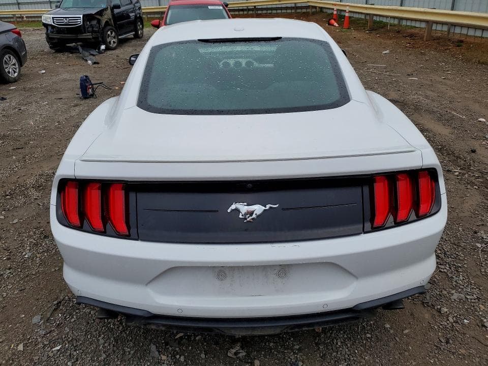 2019 FORD MUSTANG 6