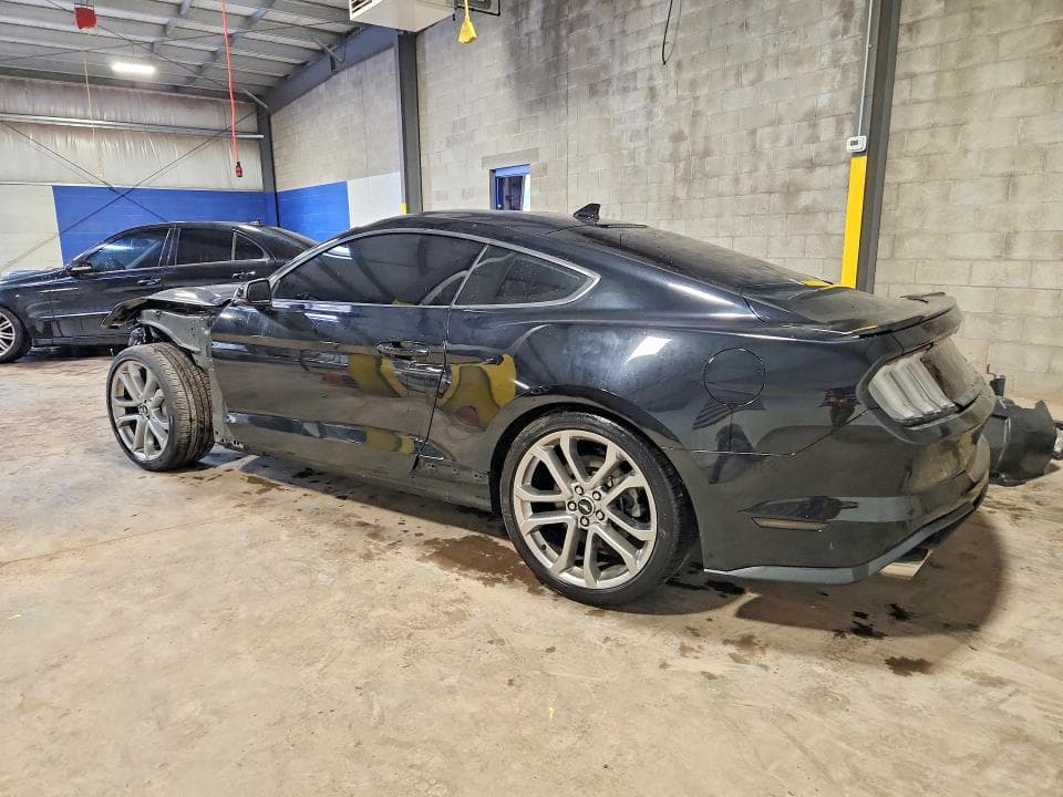 2022 FORD MUSTANG GT 2