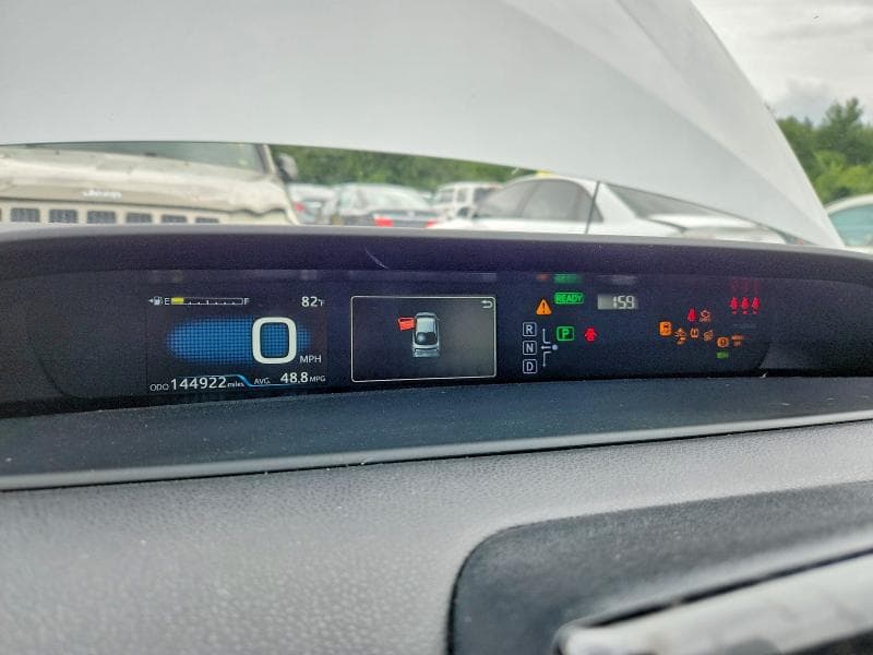 2018 TOYOTA PRIUS TWO 9