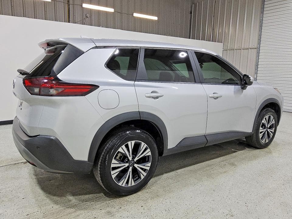 2022 NISSAN ROGUE SV 3