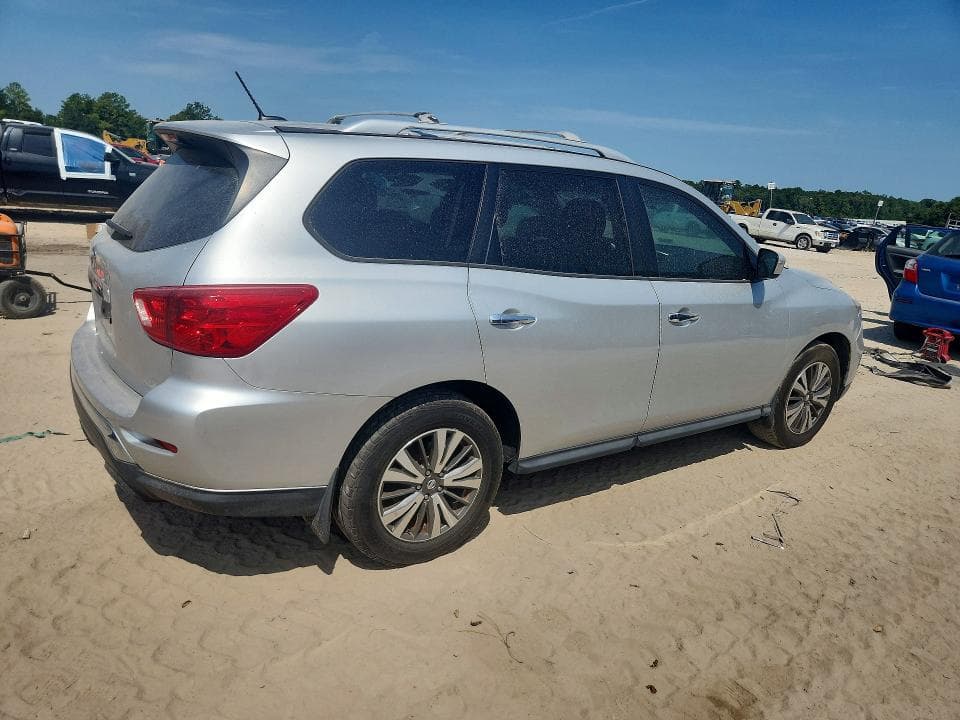 2017 NISSAN PATHFINDER S 3