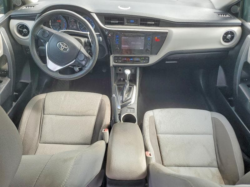 2018 TOYOTA COROLLA LE 8