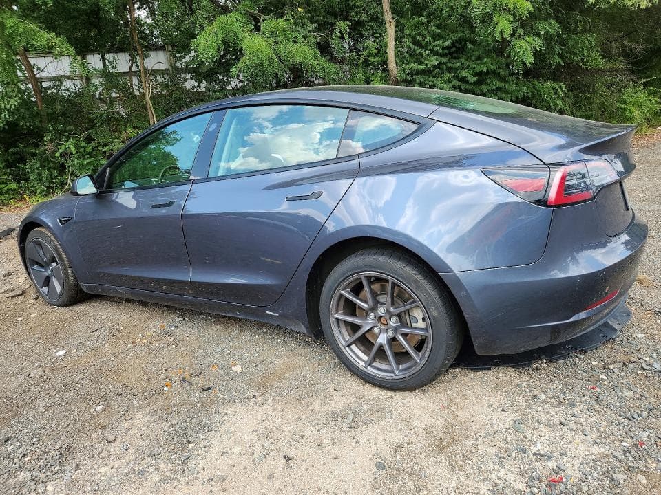 2022 TESLA MODEL 3 2