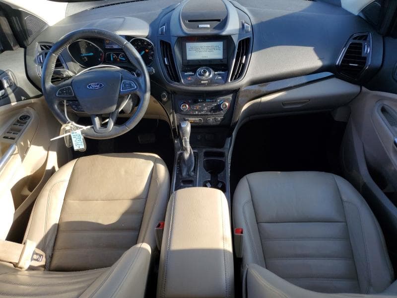 2017 FORD ESCAPE TITANIUM 8