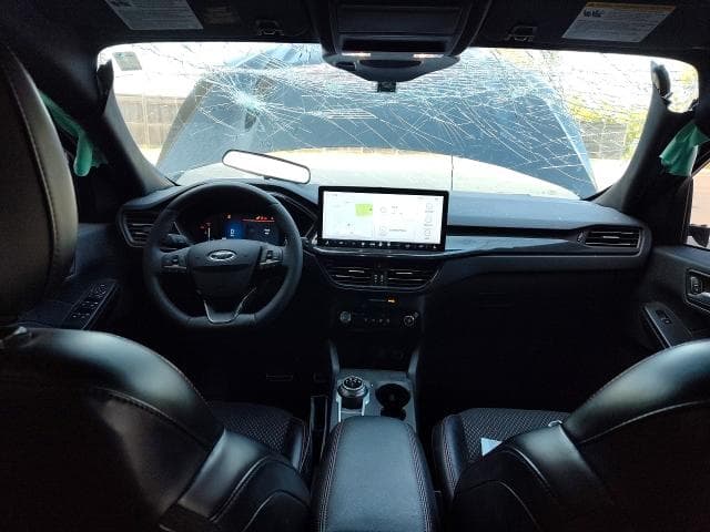2024 FORD ESCAPE ST LINE 9