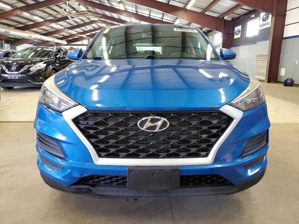2020 HYUNDAI TUCSON SE 5