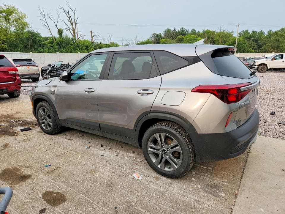 2021 KIA SELTOS LX 2