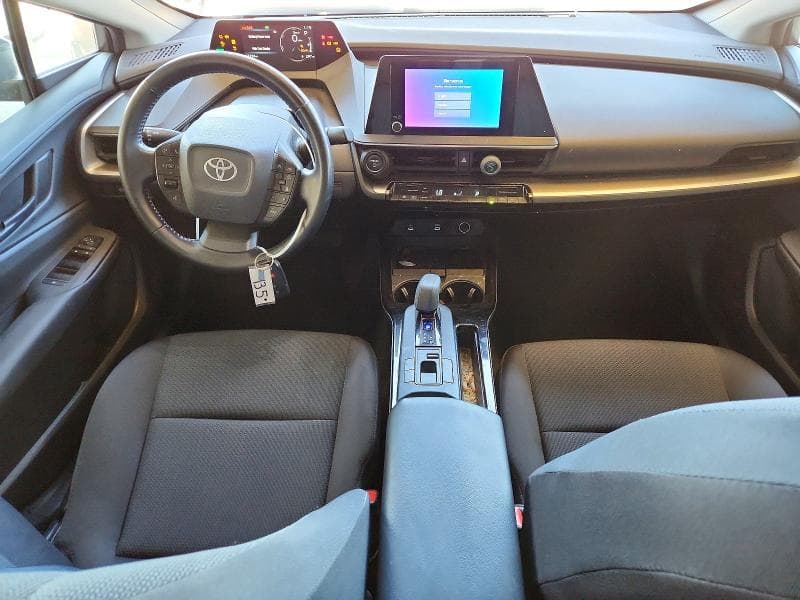 2024 TOYOTA PRIUS LE 8