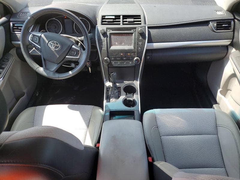 2017 TOYOTA CAMRY SE 8